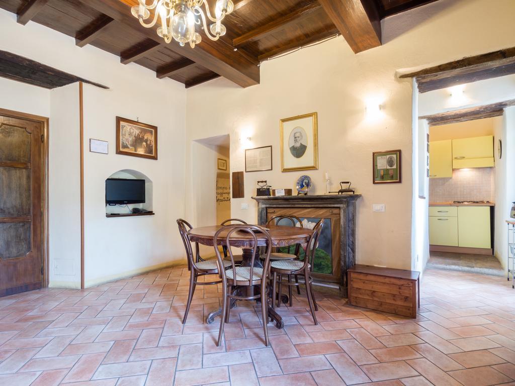 La Loggia Sul Nera Lägenhet Arrone Rum bild