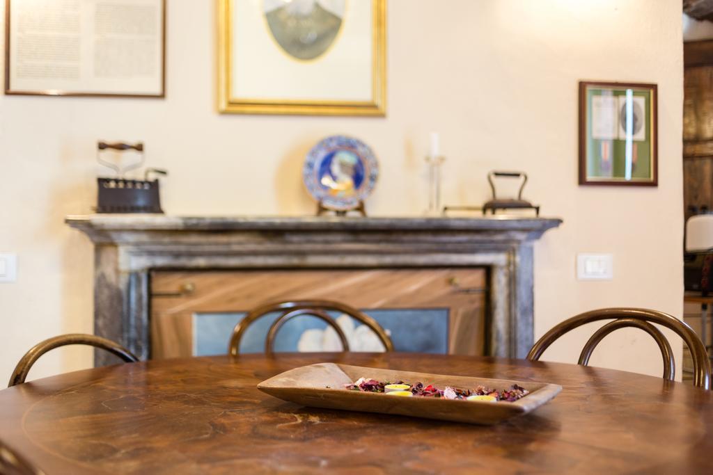 La Loggia Sul Nera Lägenhet Arrone Rum bild